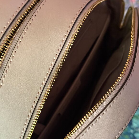 Michael Kors Jaycee backpack - Picture 6 of 10